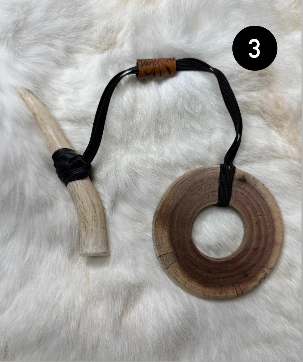 Vargparla Toggles Collection #3 (antlers)