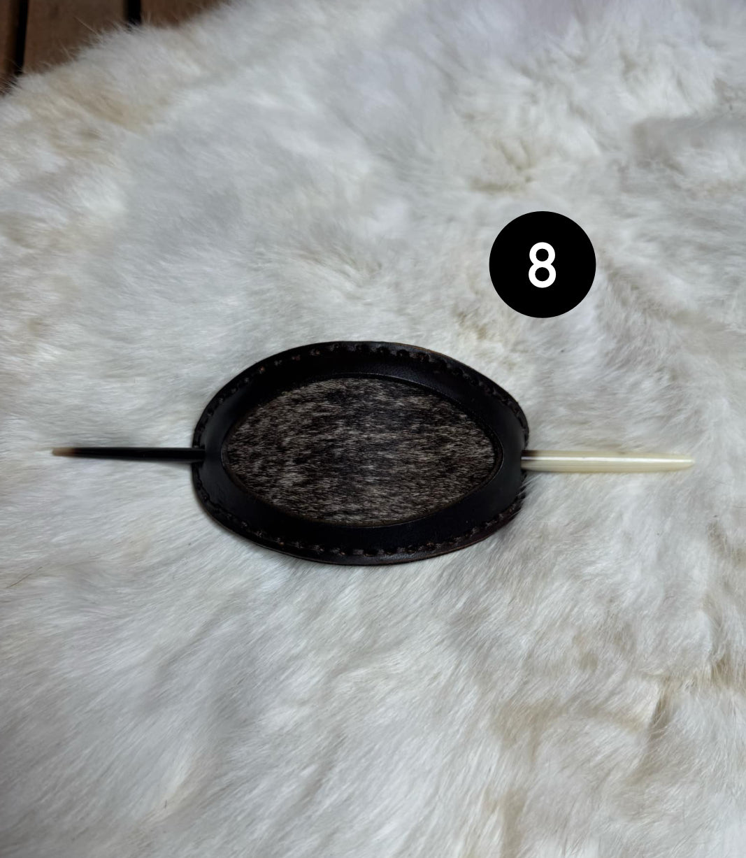 Vargparla Stick Barrettes