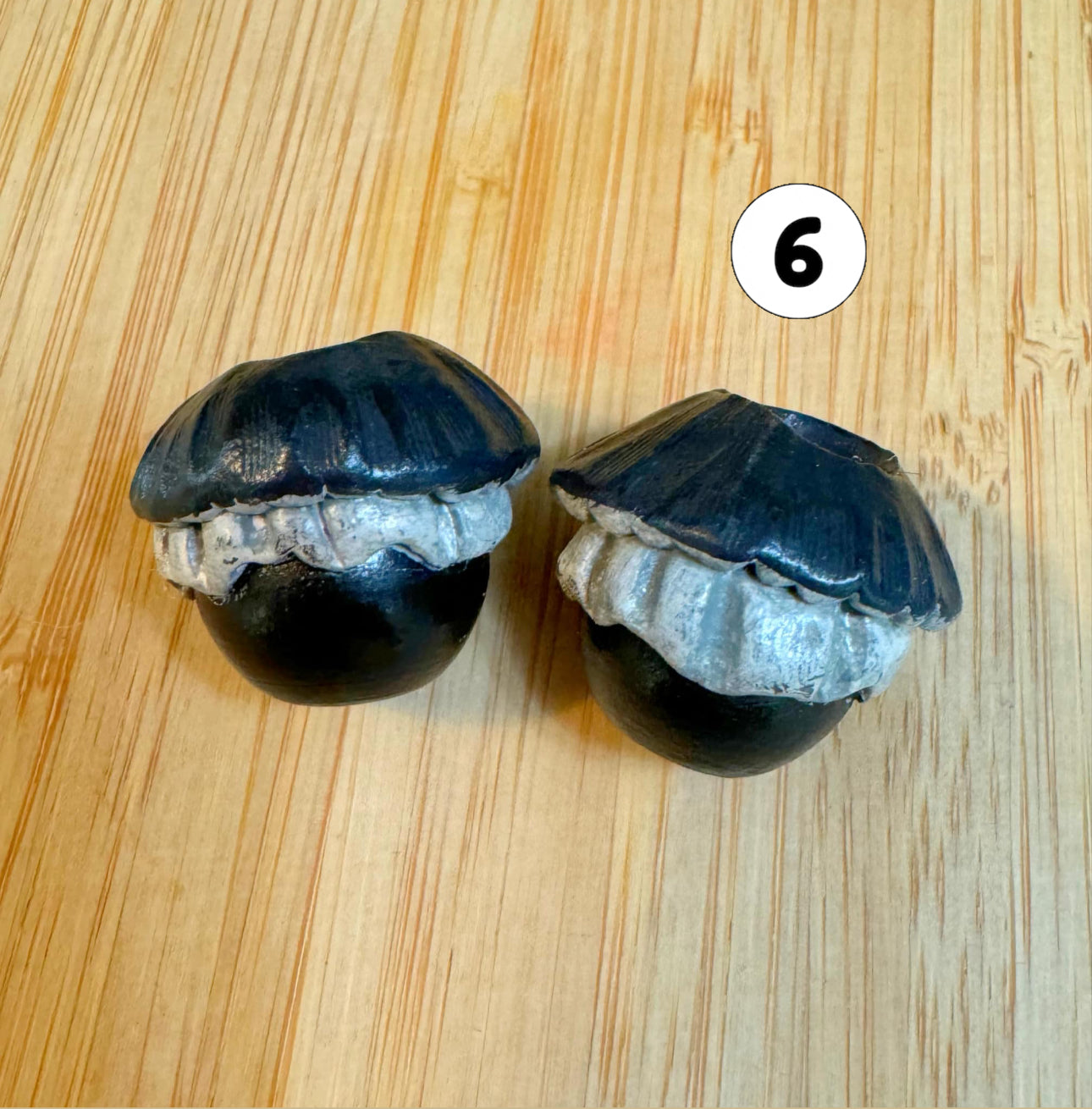 Vargparla Mushroom Beads Collection 1